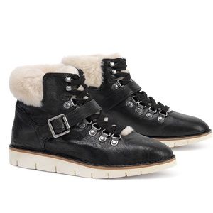 new Trask ✪ Sheepskin Lined Leather Ankle Bootie ✪
